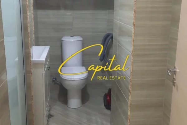 Shtepi me qera Apartament ne Tirane, 2+1, Mobilimi E mobiluar, Pagesa 650  Euro.