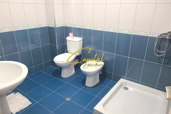 Shtepi ne shitje Apartament ne Tirane, 2+1, Mobilimi E mobiluar, Pagesa 16,000,000  Leke.