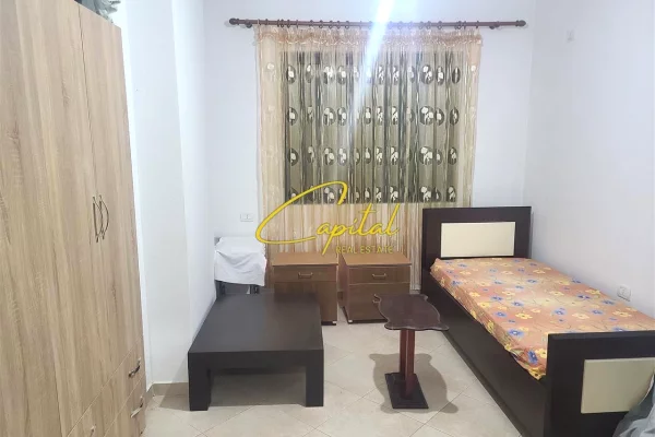 Shtepi ne shitje Apartament ne Tirane, 2+1, Mobilimi E mobiluar, Pagesa 16,000,000  Leke.