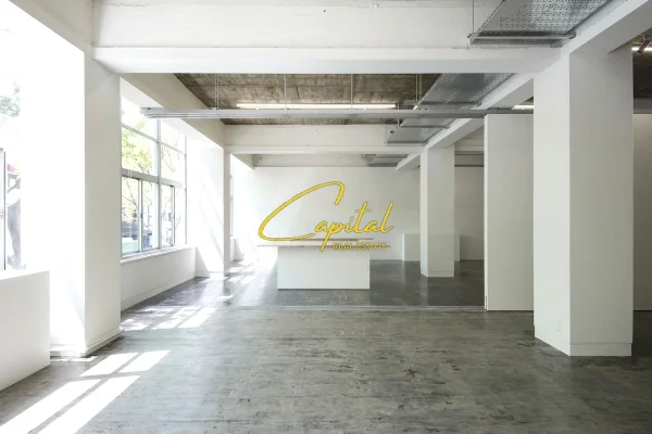 Business Property for Rent 1+1 in Tirana - 1,700 Euro