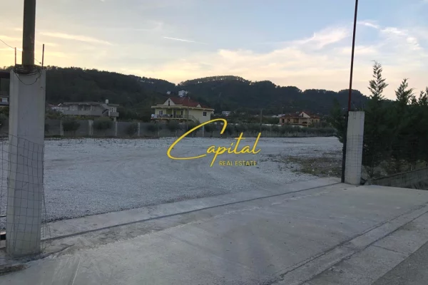 TOKE ME QERA 3000 M2 PRUSH 180.000 LEKE