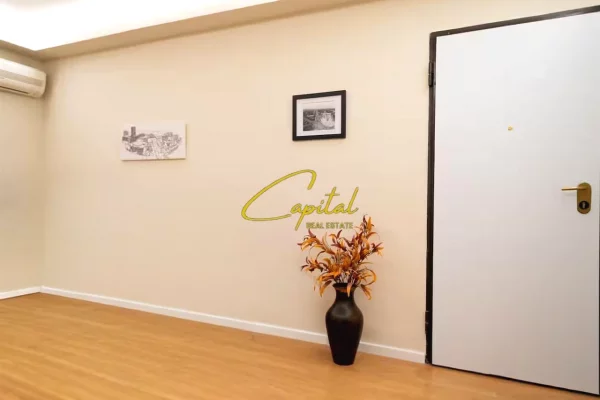 AMBIENT BIZNESI ME QERA 25 M2 PAZARI I RI 480 EURO