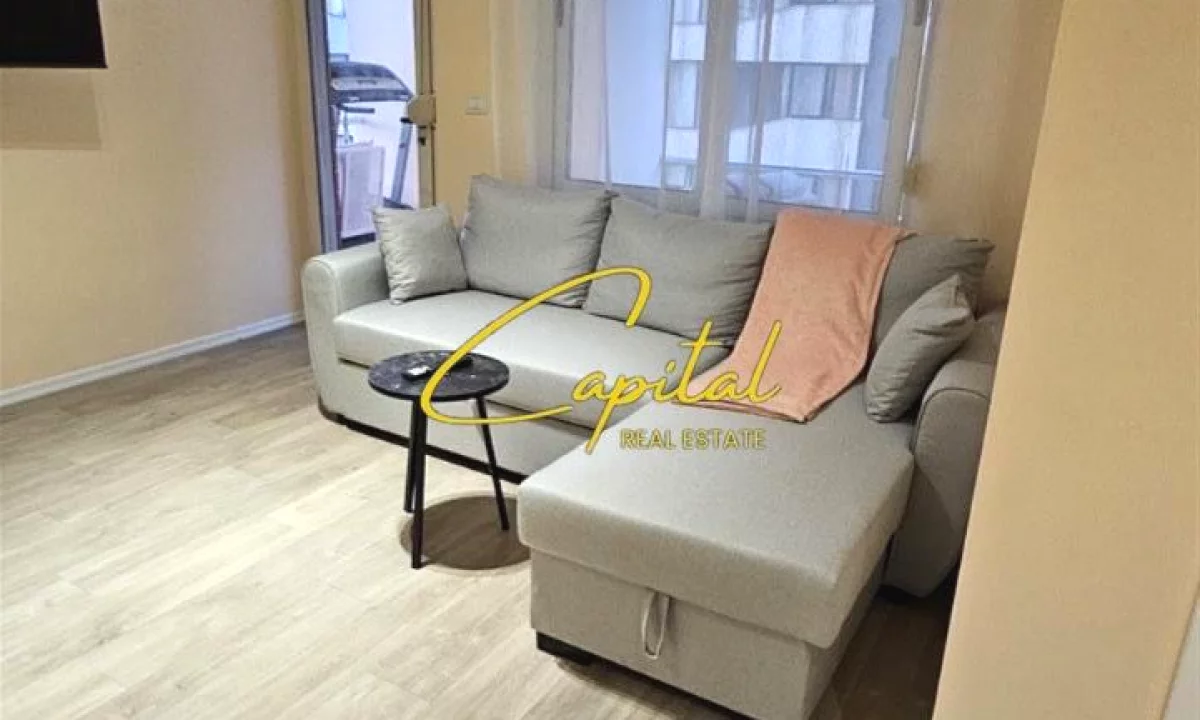 Shtepi me qera Apartament ne Tirane, 1+1, Mobilimi E mobiluar, Pagesa 80,000  Leke.