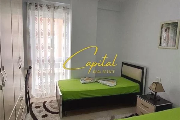 Shtepi me qera Apartament ne Tirane, 2+1, Mobilimi E mobiluar, Pagesa 800  Euro.