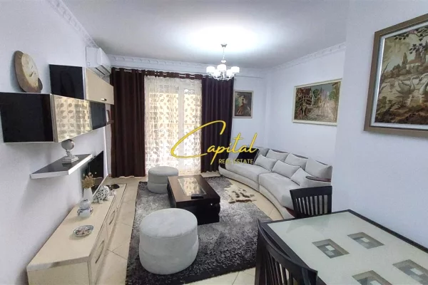 Shtepi me qera 2+1 ne Tirane - 800 Euro
