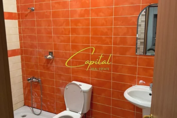 Shtepi me qera Apartament ne Tirane, 2+1, Mobilimi E mobiluar, Pagesa 70,000  Leke.