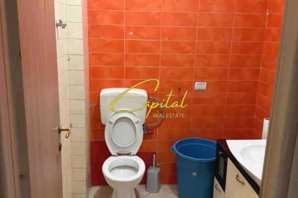 Shtepi me qera Apartament ne Tirane, 2+1, Mobilimi E mobiluar, Pagesa 70,000  Leke.