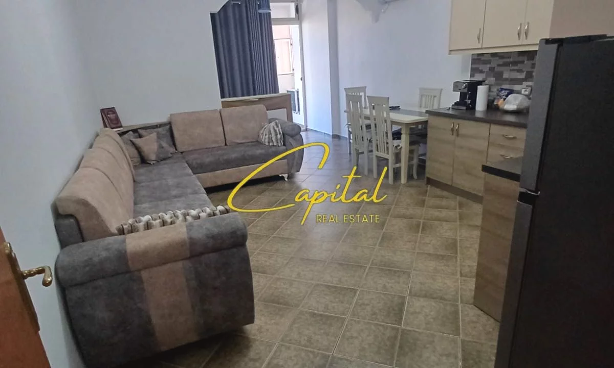 Shtepi me qera Apartament ne Tirane, 2+1, Mobilimi E mobiluar, Pagesa 50,000  Leke.