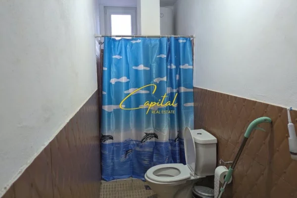 Shtepi me qera Apartament ne Tirane, 2+1, Mobilimi E mobiluar, Pagesa 50,000  Leke.