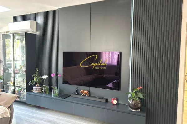 Appartamento in vendita a Tirana 3+1, Arredato