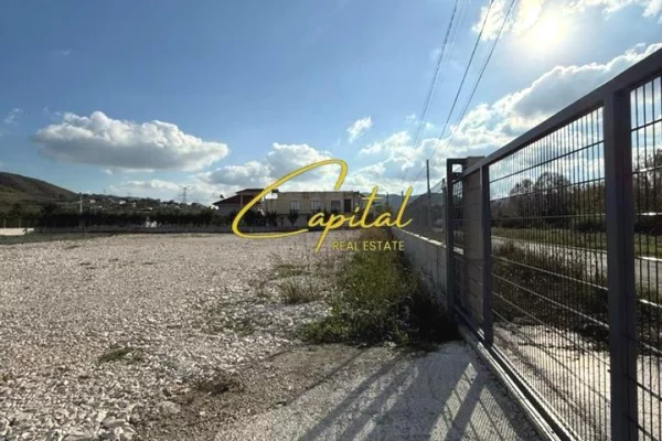 TOKE ME QERA 4000 M2 KASHAR 1.500 EURO