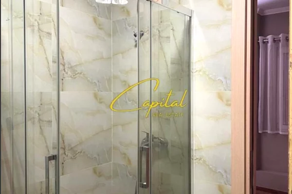 Shtepi me qera Apartament ne Tirane, 2+1, Mobilimi E mobiluar, Pagesa 650  Euro.