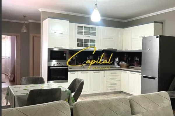 Shtepi me qera Apartament ne Tirane, 2+1, Mobilimi E mobiluar, Pagesa 650  Euro.