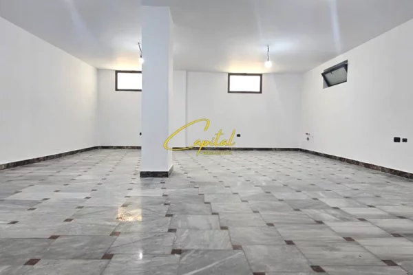 AMBIENT BIZNESI ME QERA 200 M2 ISH BLLOKU 300.000 LEKE