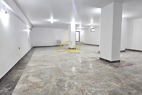 AMBIENT BIZNESI ME QERA 200 M2 ISH BLLOKU 300.000 LEKE