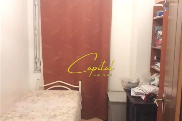 Shtepi me qera Apartament ne Tirane, 2+1, Mobilimi E mobiluar, Pagesa 42,000  Leke.