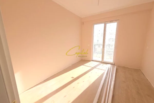 Shtepi me qera Apartament ne Tirane, 2+1, Mobilimi E mobiluar, Pagesa 1,100  Euro.