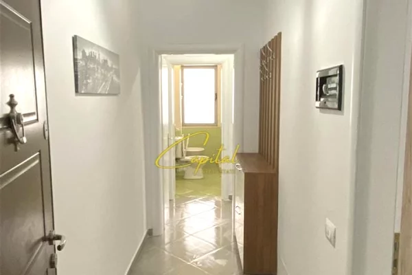 Shtepi me qera Apartament ne Tirane, 1+1, Mobilimi E mobiluar, Pagesa 40,000  Leke.