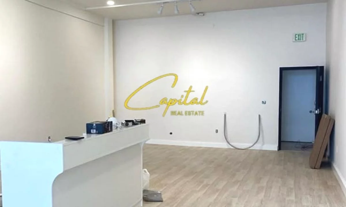 DYQAN ME QERA 30 M2 STADIUMI DINAMO 1.500 EURO