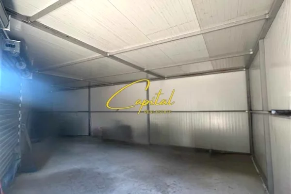 KAPANON ME QERA 60 M2 ISH SHESHI SHQIPONJA 400 EURO