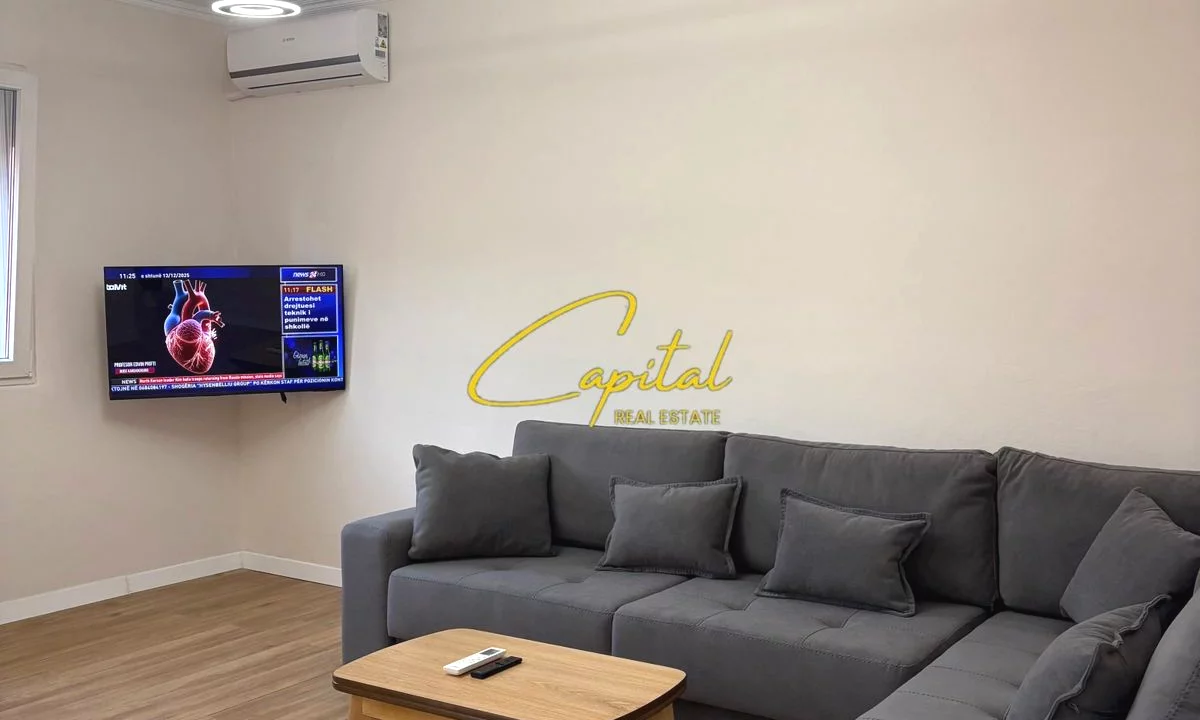 Shtepi ne shitje Apartament ne Tirane, 1+1, Mobilimi E mobiluar, Pagesa 122,000  Euro.