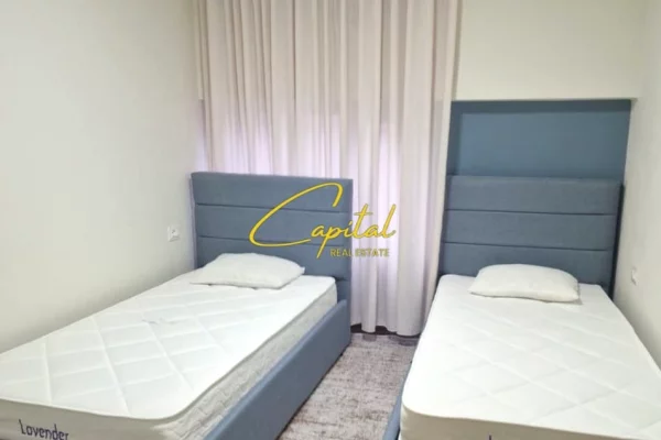 Shtepi me qera Apartament ne Tirane, 2+1, Mobilimi E mobiluar, Pagesa 70,000  Leke.