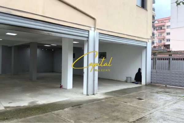 Ambient biznesi me qera 4+1 ne Tirane - 100,000 Leke