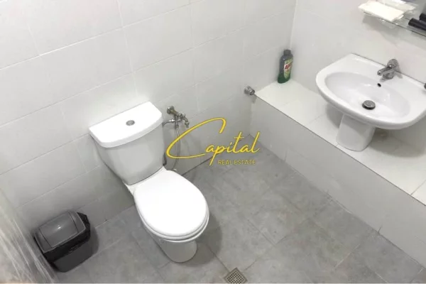 AMBIENT BIZNESI ME QERA 200 M2 FRESKU 100.000 LEKE