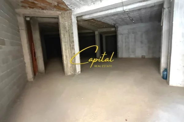 SHITET MAGAZINE 270 M2 FRESKU 190.000 EURO