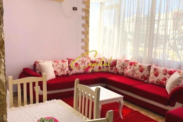 APARTAMENT ME QIRA 2+1 21 DHJETORI 600 EURO