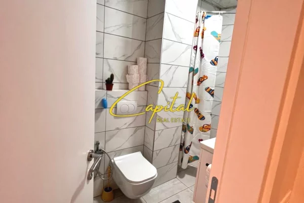 Shtepi ne shitje Apartament ne Tirane, 2+1, Mobilimi E mobiluar, Pagesa 15,200,000  Leke.