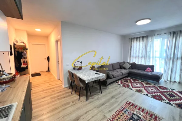 Shtepi ne shitje Apartament ne Tirane, 2+1, Mobilimi E mobiluar, Pagesa 15,200,000  Leke.