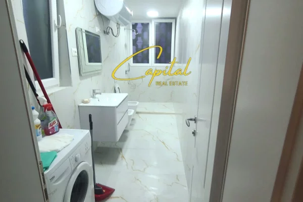 ZYRE ME QIRA 80 M2 PAZARI I RI 120.000 LEKE