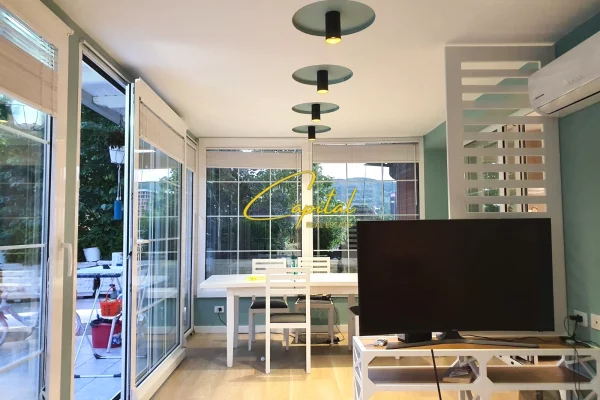 Shtepi me qera Apartament ne Tirane, 2+1, Mobilimi E mobiluar, Pagesa 180,000  Leke.