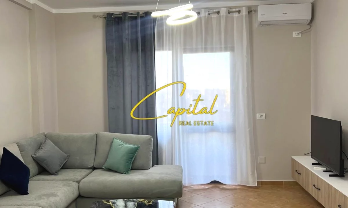 Appartamento in affitto a Tirana 1+1, Arredato