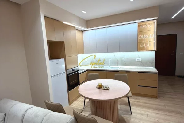 Shtepi me qera Apartament ne Tirane, 2+1, Mobilimi E mobiluar, Pagesa 100,000  Leke.