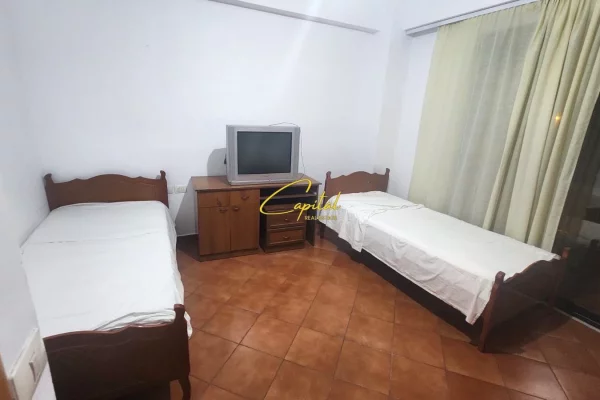 Shtepi me qera Apartament ne Tirane, 2+1, Mobilimi E mobiluar, Pagesa 60,000  Leke.