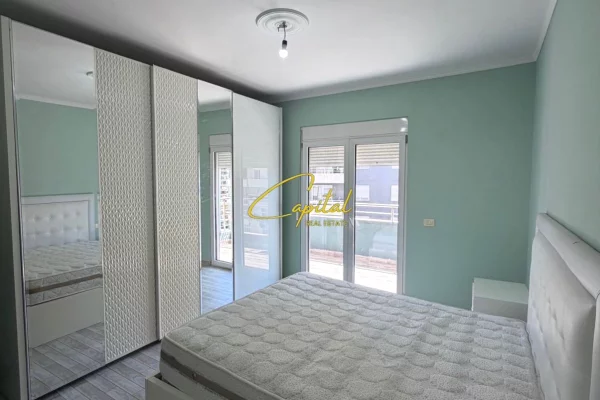 Shtepi me qera Apartament ne Tirane, 2+1, Mobilimi E mobiluar, Pagesa 55,000  Leke.