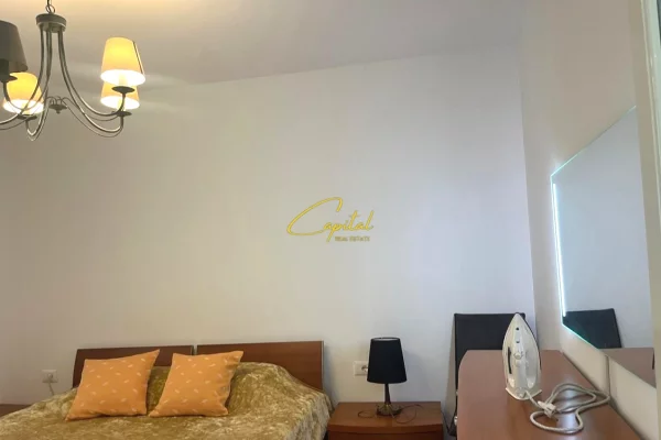 Shtepi me qera Apartament ne Tirane, 2+1, Mobilimi E mobiluar, Pagesa 55,000  Leke.