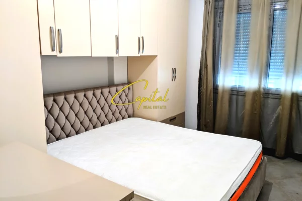 Shtepi me qera Apartament ne Tirane, 2+1, Mobilimi E mobiluar, Pagesa 55,000  Leke.
