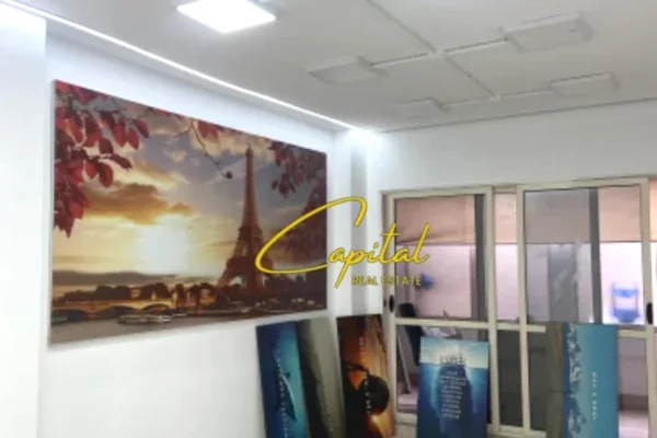 Ambient biznesi me qera 1+1 ne Tirane - 70,000 Leke