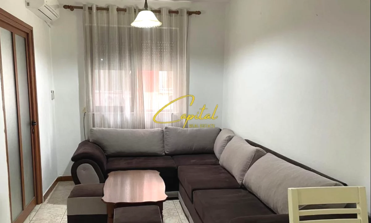 Shtepi ne shitje Apartament ne Tirane, 1+1, Mobilimi E mobiluar, Pagesa 15,000,000  Leke.
