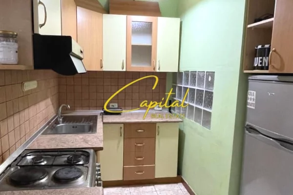Shtepi ne shitje Apartament ne Tirane, 1+1, Mobilimi E mobiluar, Pagesa 15,000,000  Leke.