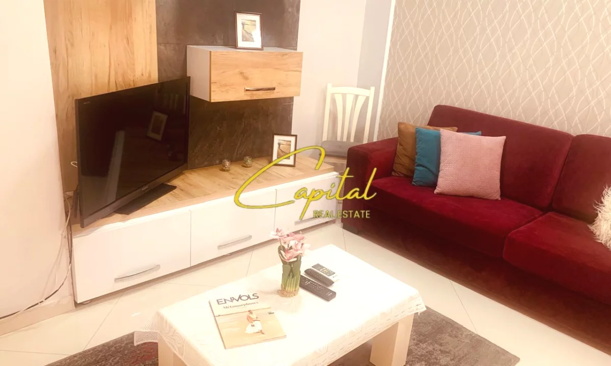 Shtepi me qera Apartament ne Tirane, 1+1, Mobilimi E mobiluar, Pagesa 50,000  Leke.