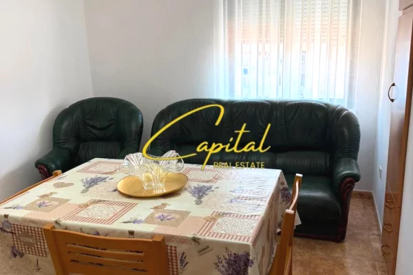 Shtepi me qera 1+1 ne Tirane - 50,000 Leke