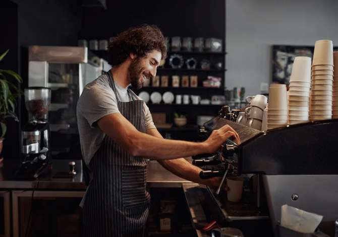 Job Offers for Banakier/e , Kamariere in Tirana