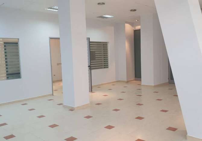 Jepet me qera Ambjent Biznesi