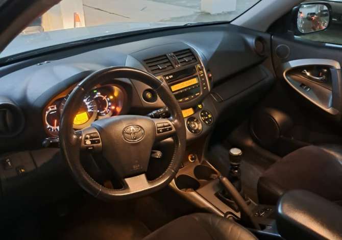 Auto in Vendita a Tirana - 9,800 Euro