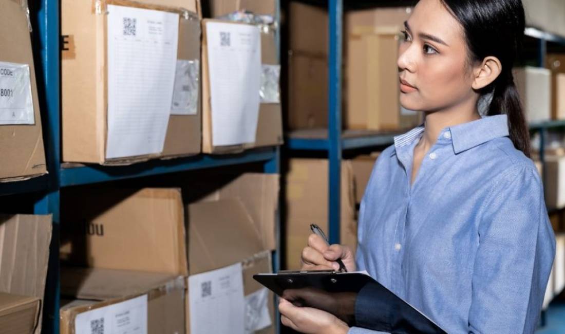 Job Offers in Tirana, Profession Inventarizuese,Kamarier ,Banakier , Sanitare , With experience, Payment By Agreement.