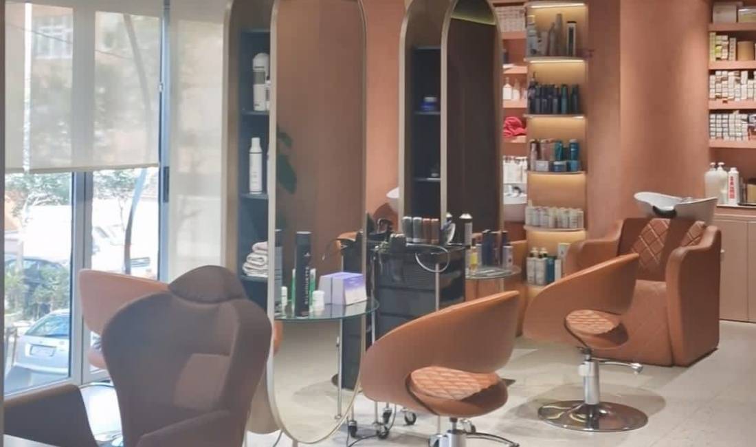 Job Offers in Tirana, Profession Parukiere, Estetiste, Vajze per thonjte  , With experience, Payment By Agreement.